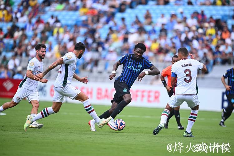 足坛风云再起：国米逆袭登顶，曼城3-0雪耻，皇马重返胜轨